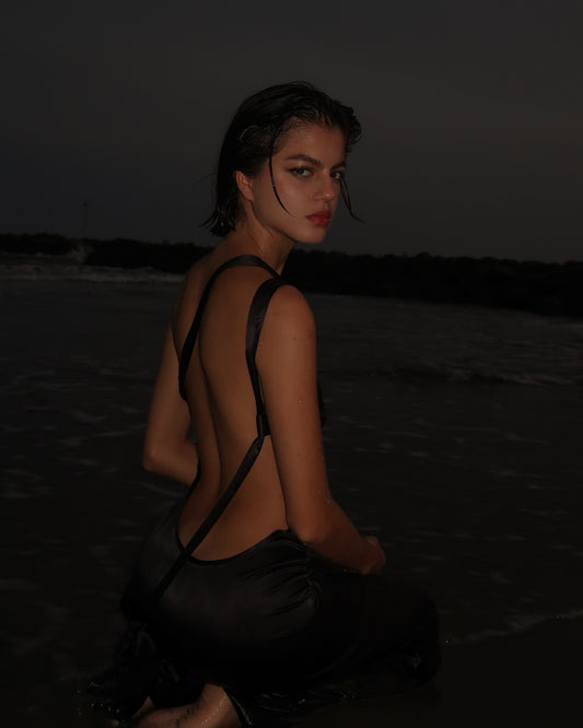 FIA - BLACK