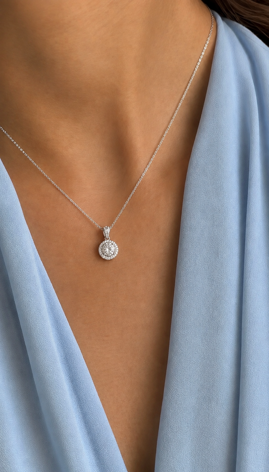 Celeste Halo Necklace - Moissanita