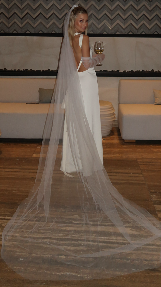VEIL (Long Bridal Veil)
