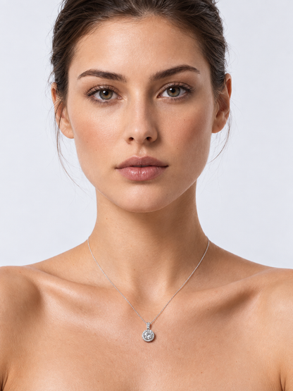 Celeste Halo Necklace - Moissanita