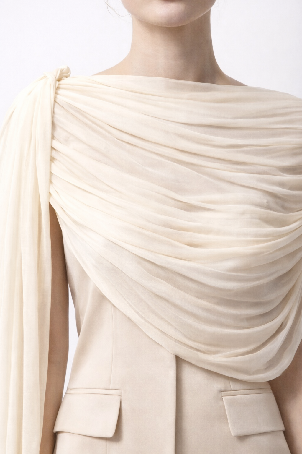 C O V E R U P - I V O R Y