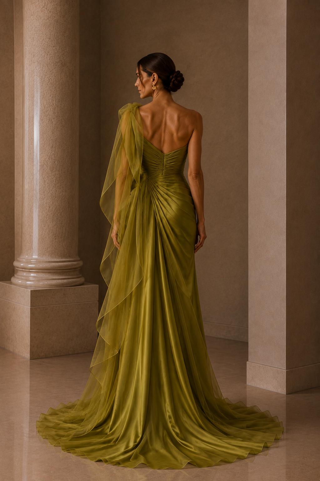 Liri Gown