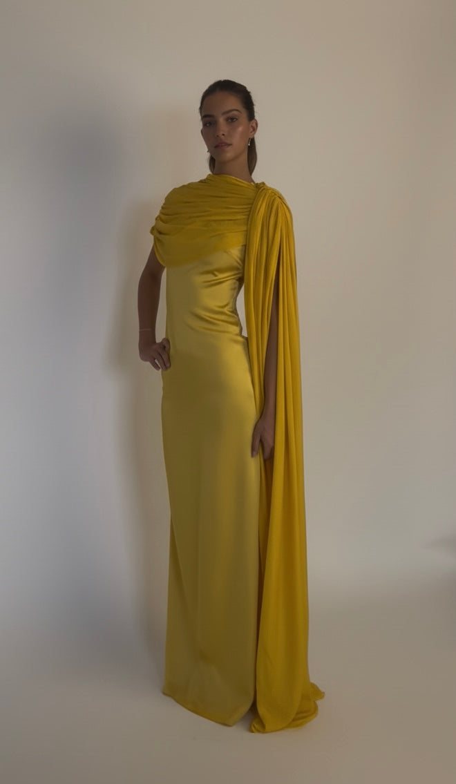 C O V E R U P - S A F F R O N