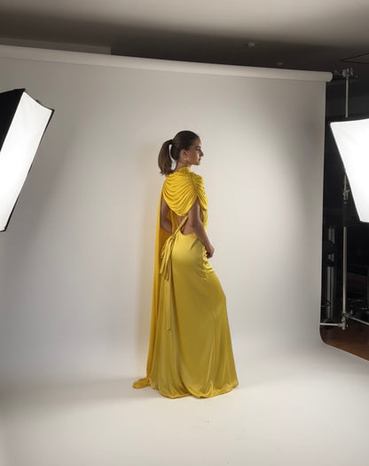 C O V E R U P - S A F F R O N